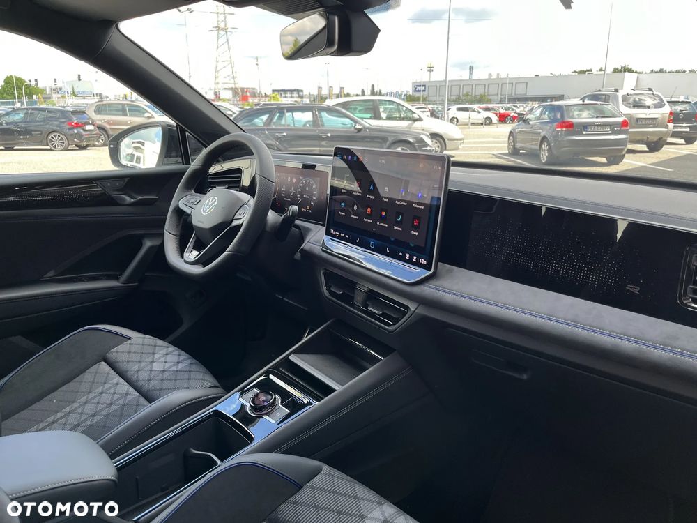 Volkswagen Tiguan 2.0 TDI R-Line Plus DSG - 23