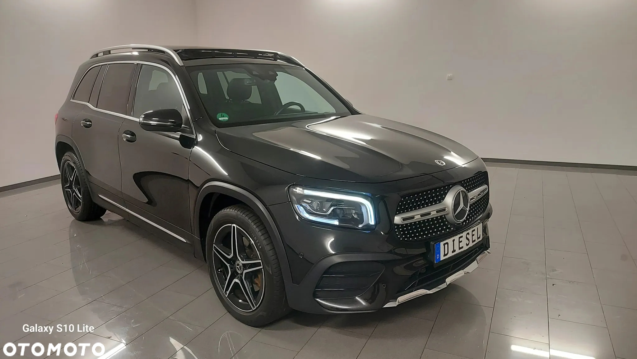 Mercedes-Benz GLB 220 d 4Matic 8G-DCT AMG Line - 2