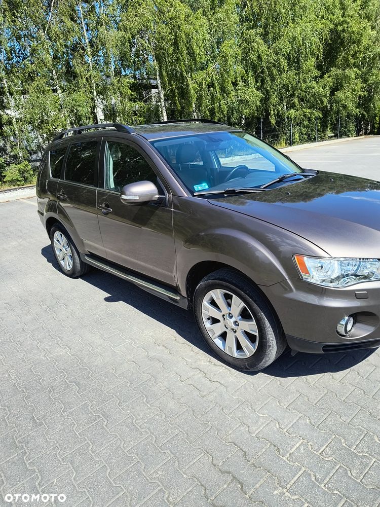 Mitsubishi Outlander 2.0 Intense + 2WD EU5 - 4