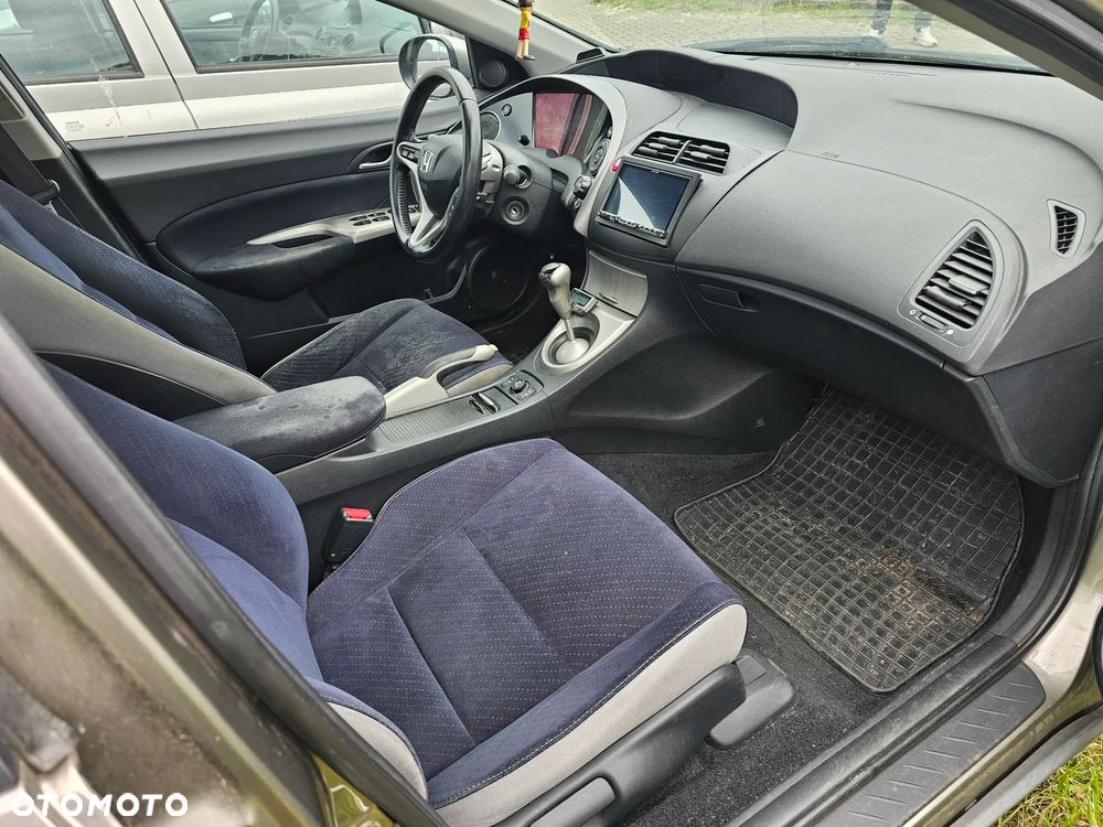 Honda Civic - 8