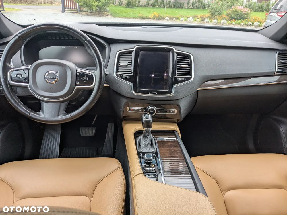 Volvo XC 90 T6 AWD Geartronic Momentum - 8