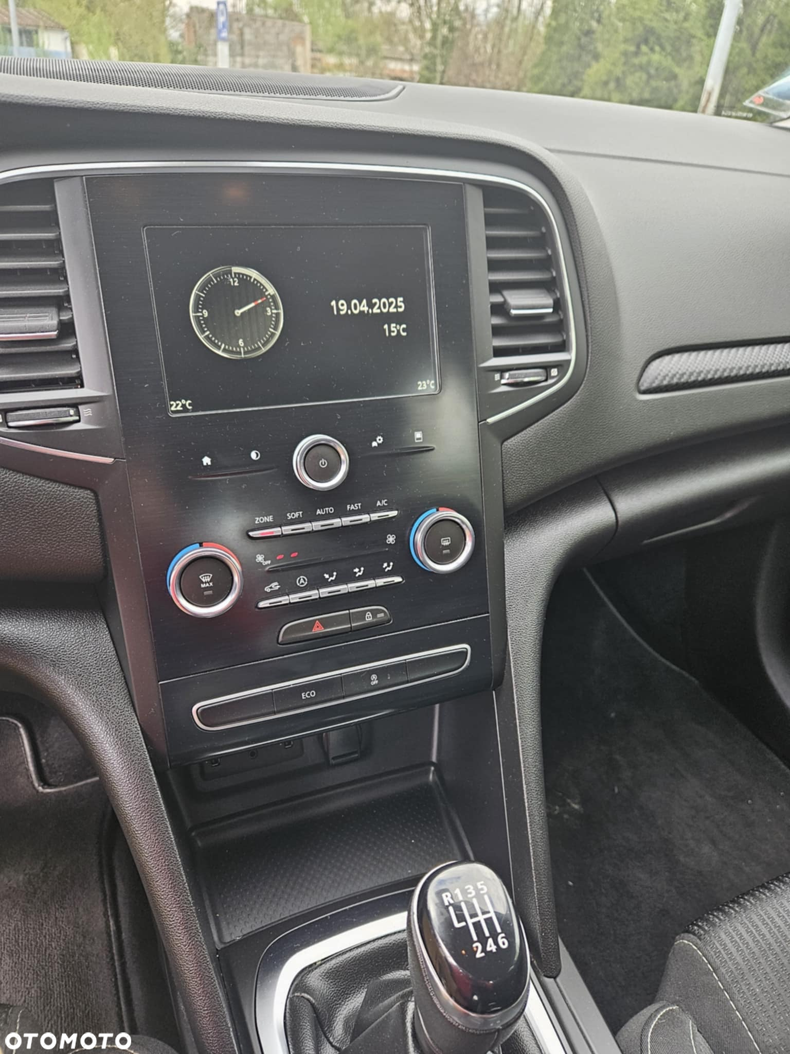 Renault Megane 1.5 Blue dCi Intens - 26
