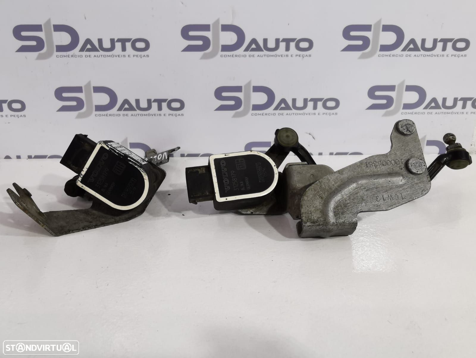 Sensor Nível Xenon / Luzes - Volvo V40 - 1