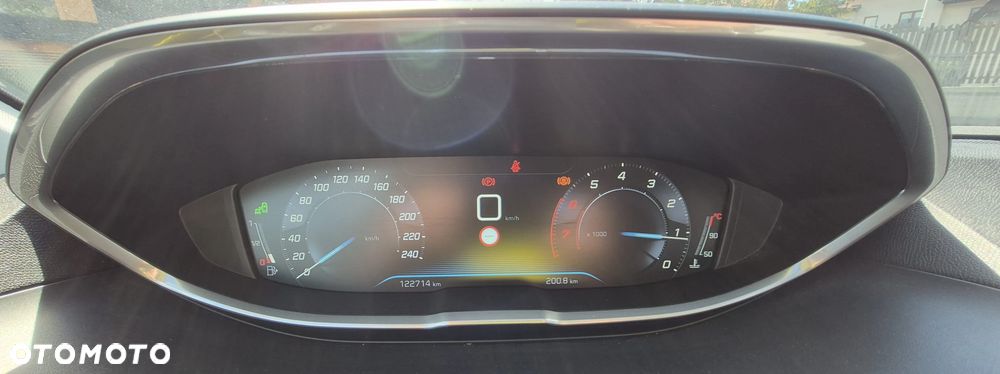 Peugeot 3008 1.2 PureTech Allure - 9