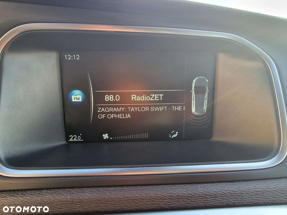 Volvo V40 D2 - 17
