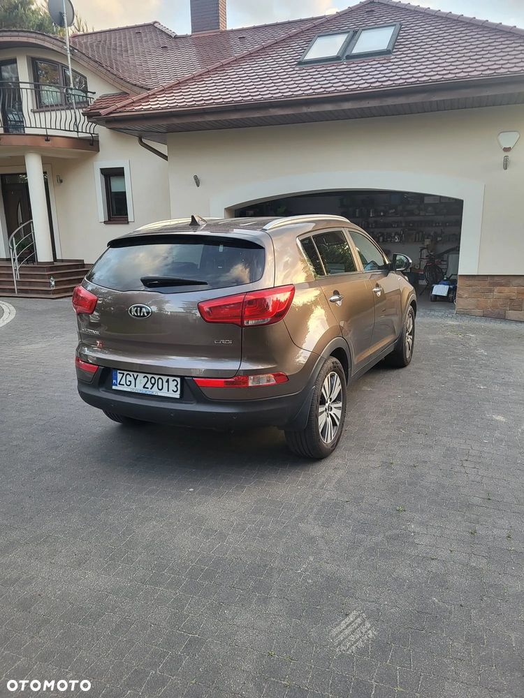 Kia Sportage 2.0 CRDI XL AWD - 4