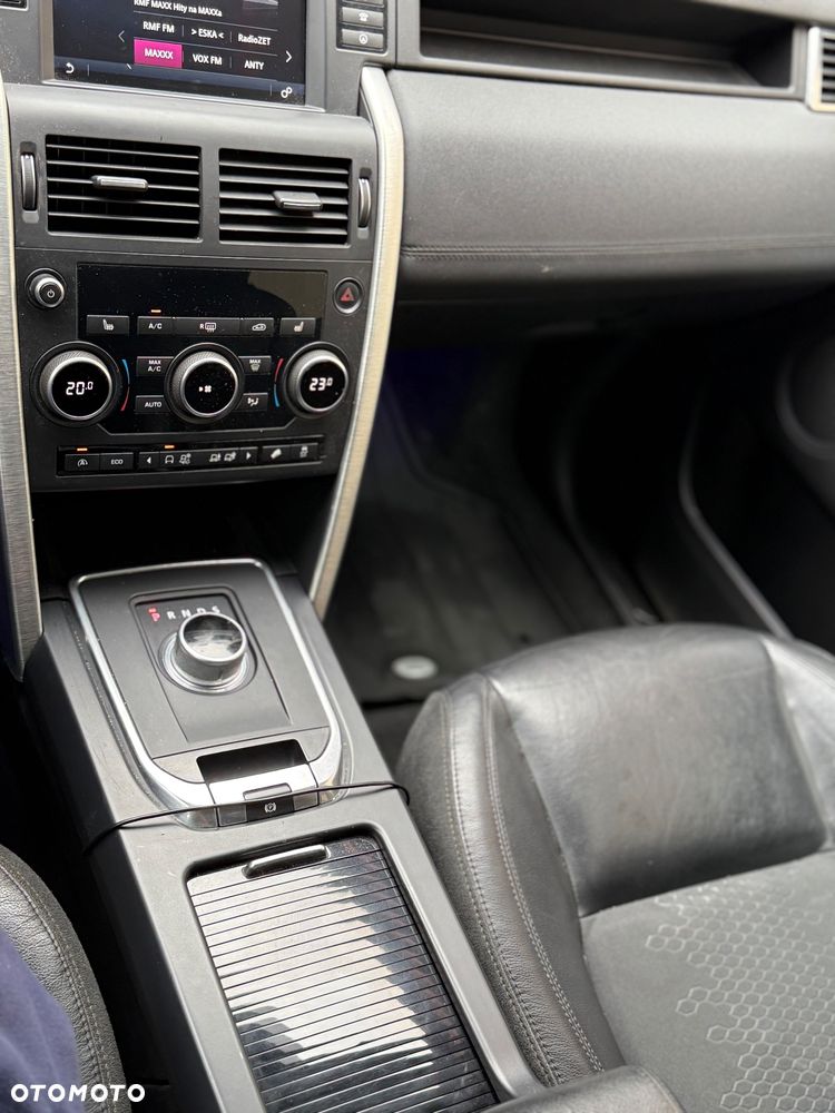 Land Rover Discovery Sport - 18