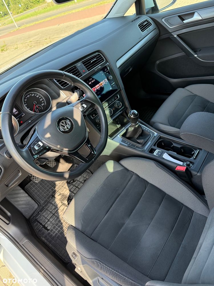 Volkswagen Golf VII 1.5 TSI BMT Comfortline - 13