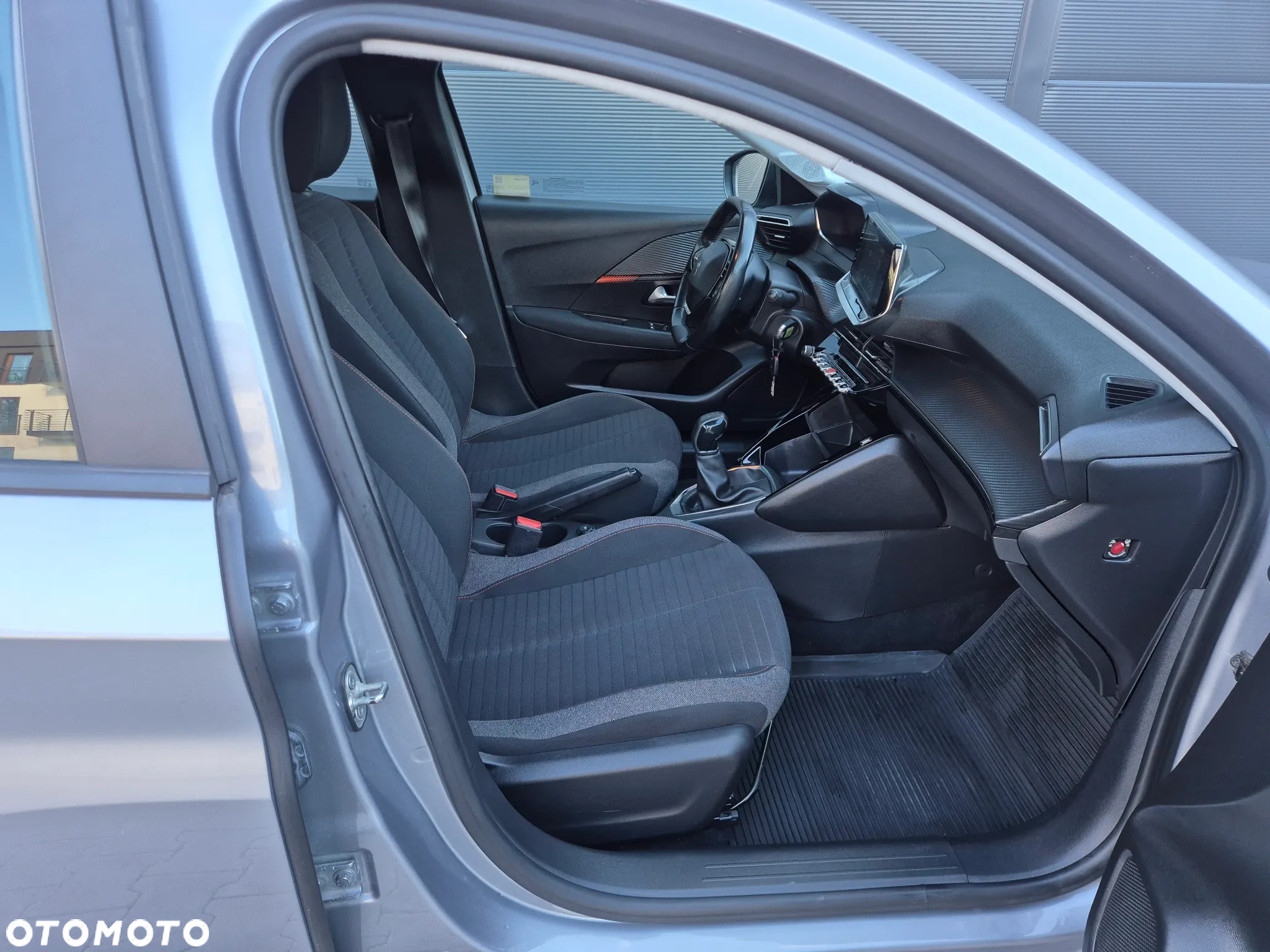Peugeot 208 1.2 PureTech Active S&S - 16