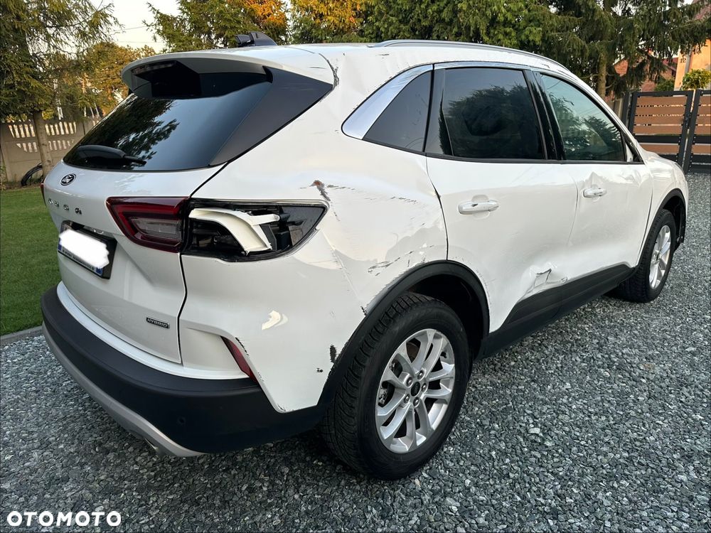 Ford Kuga 2.5 FHEV FWD Titanium eCVT - 32