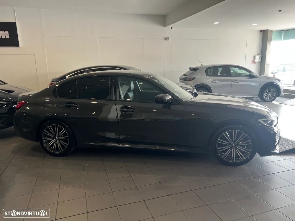 BMW 320 d Pack M Shadow Auto - 5