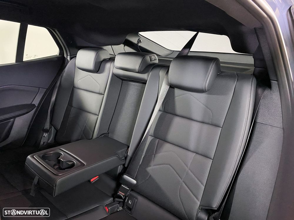 BMW iX2 eDrive20 Pack Desportivo M - 21