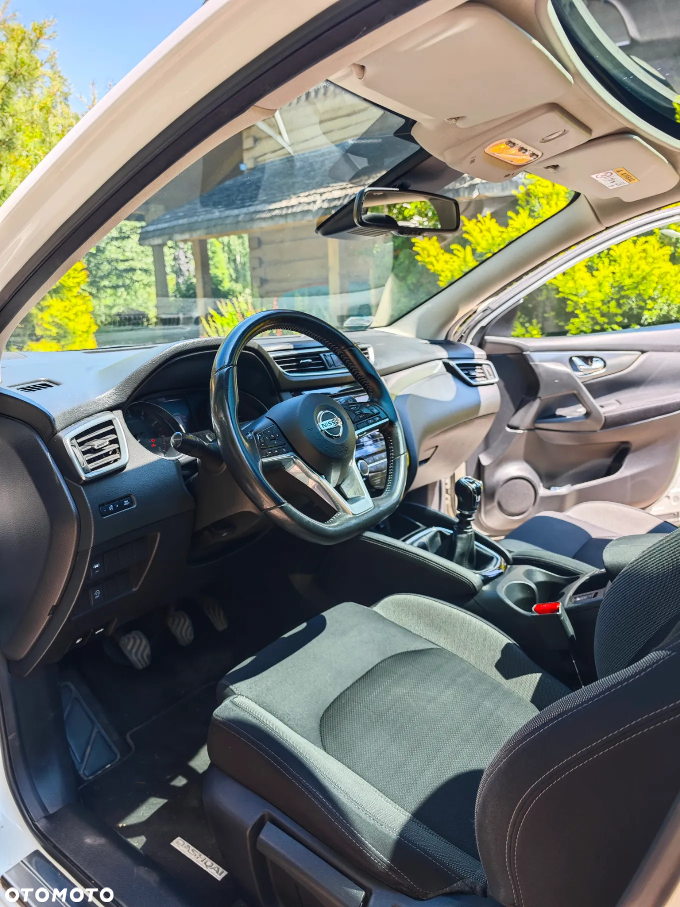 Nissan Qashqai 1.6 DIG-T N-Connecta - 11