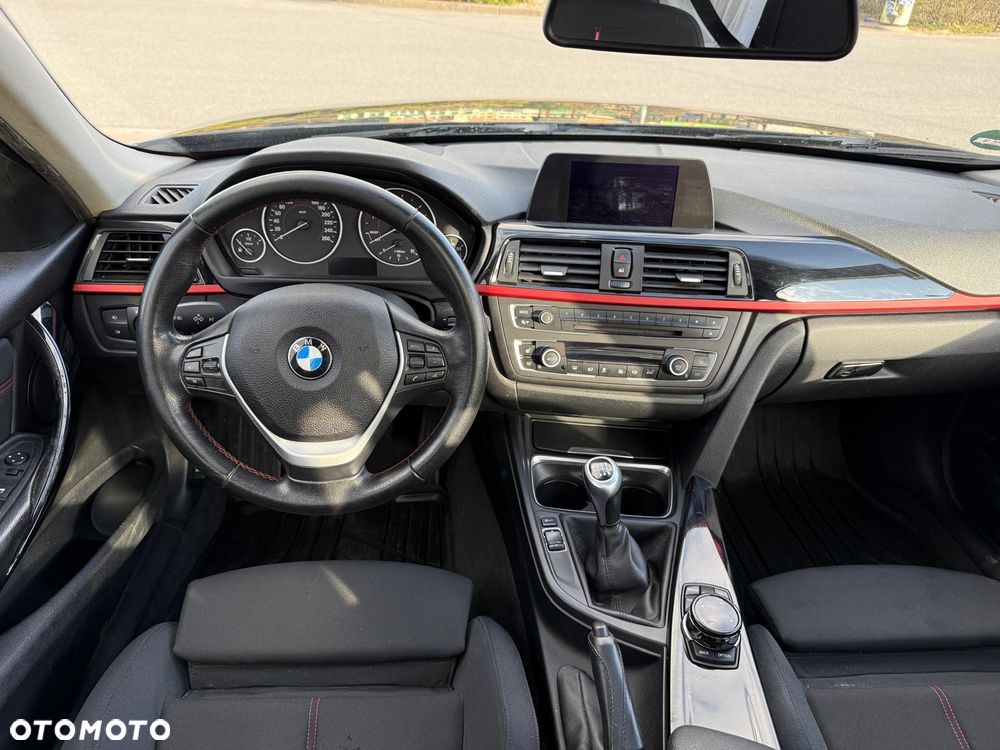 BMW Seria 3 - 11