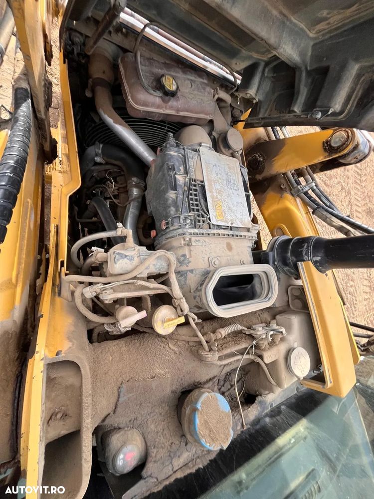 Caterpillar CAT 428 F Buldoexcavator - 5