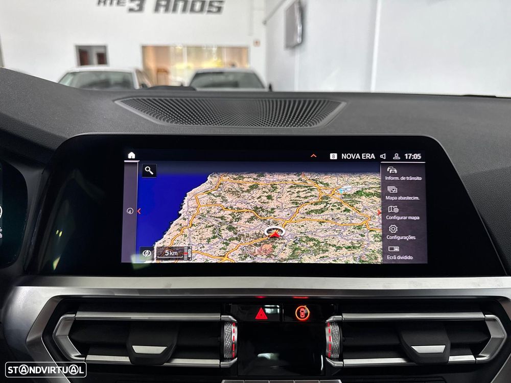 BMW 330 e Pack M Auto - 26