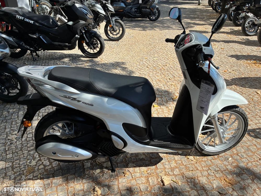 Honda SH 125 MODE - 3