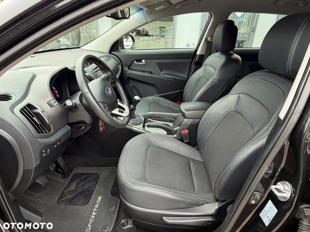 Kia Sportage - 10