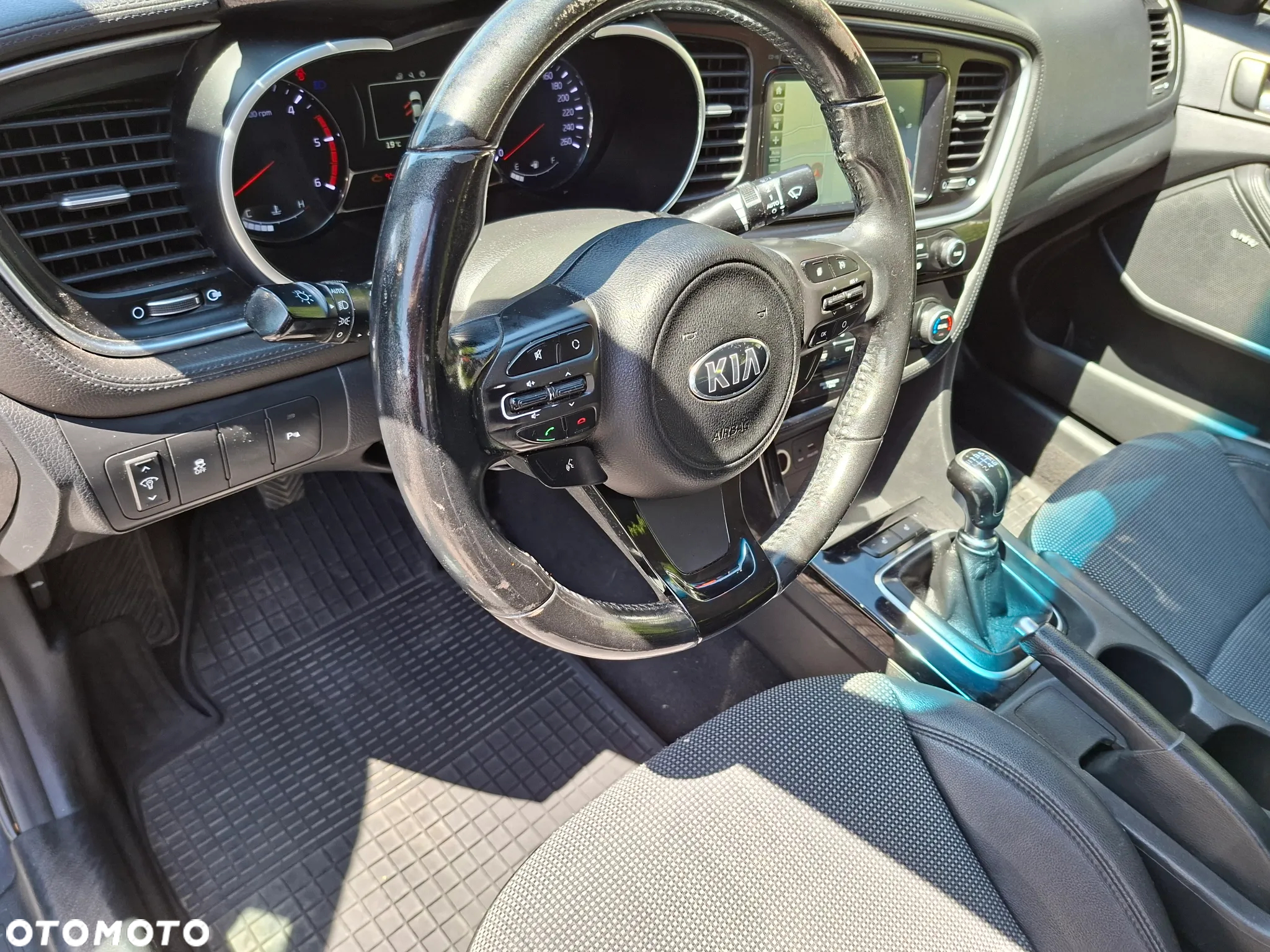 Kia Optima 1.7 CRDi L - 8