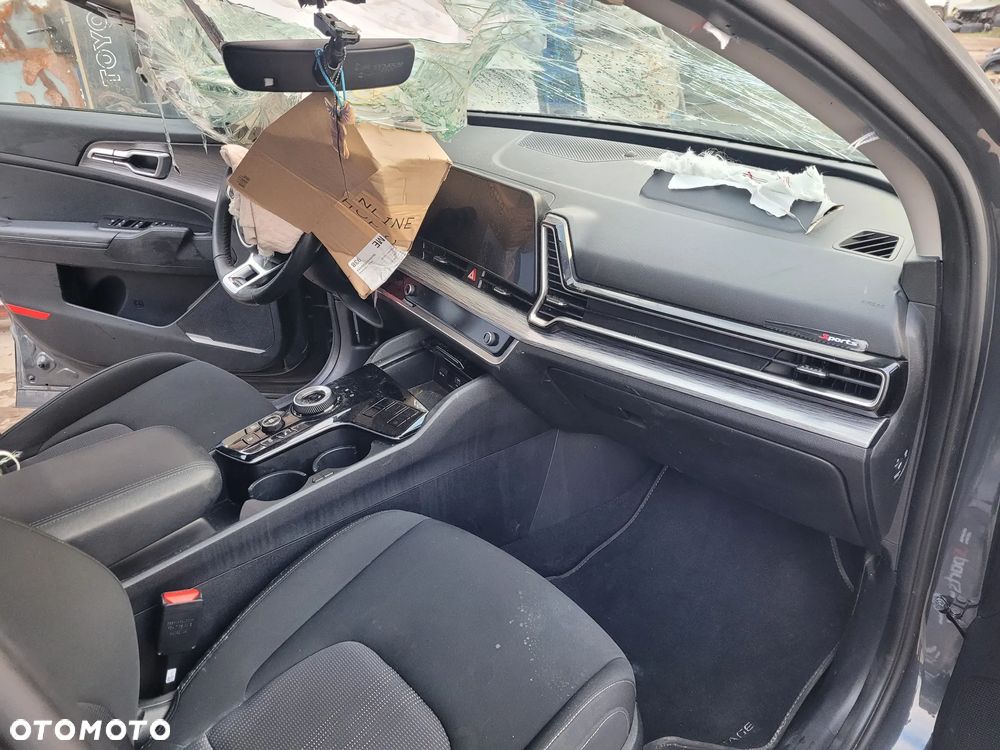 Kia Sportage 1.6 CRDI 2WD Eco-Dynamics+ (48V M-H) DCT Spirit - 11