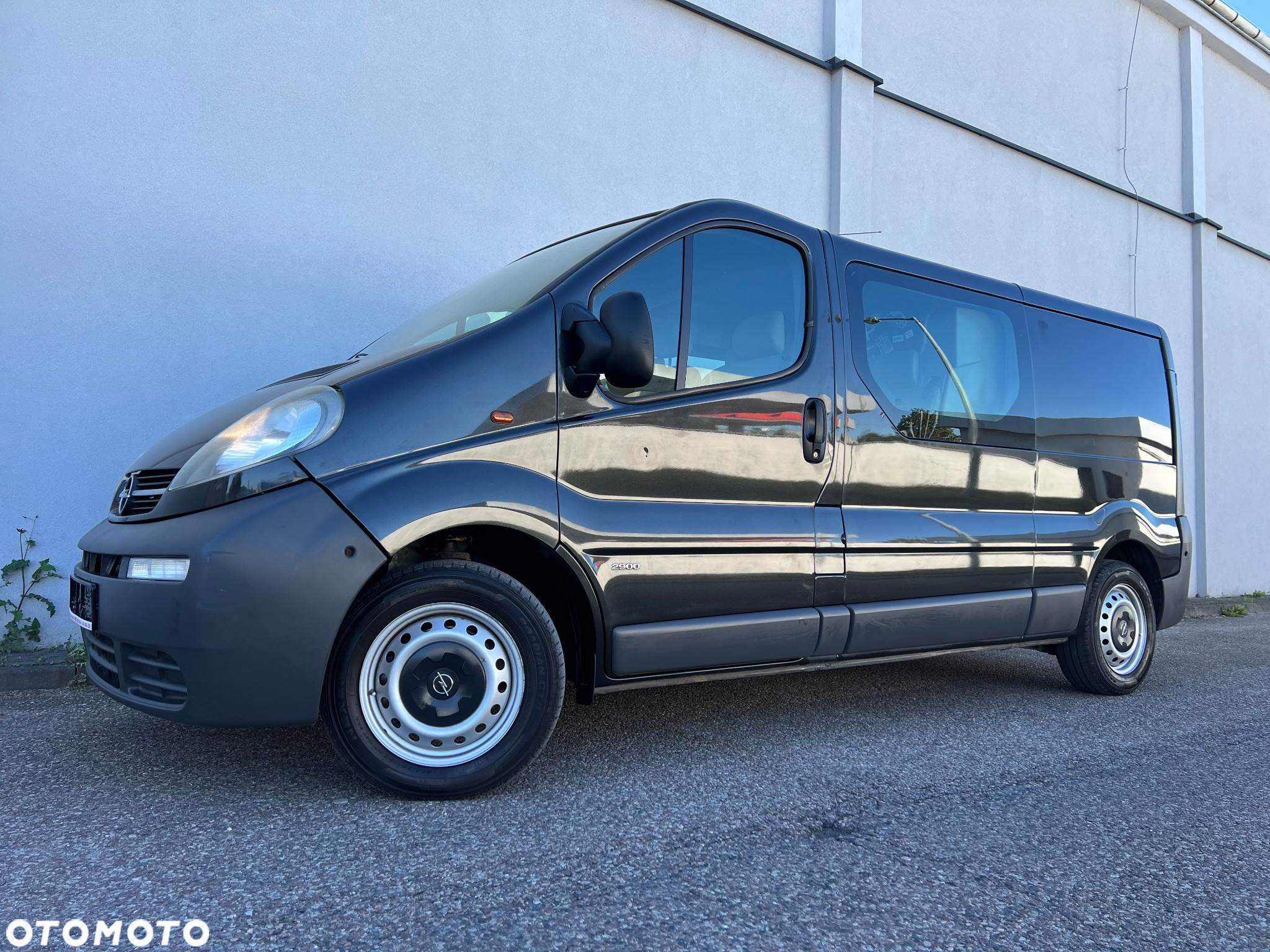 Opel Vivaro LONG - 16