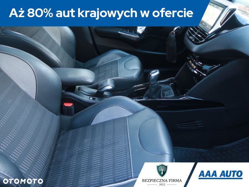 Peugeot 2008 - 10