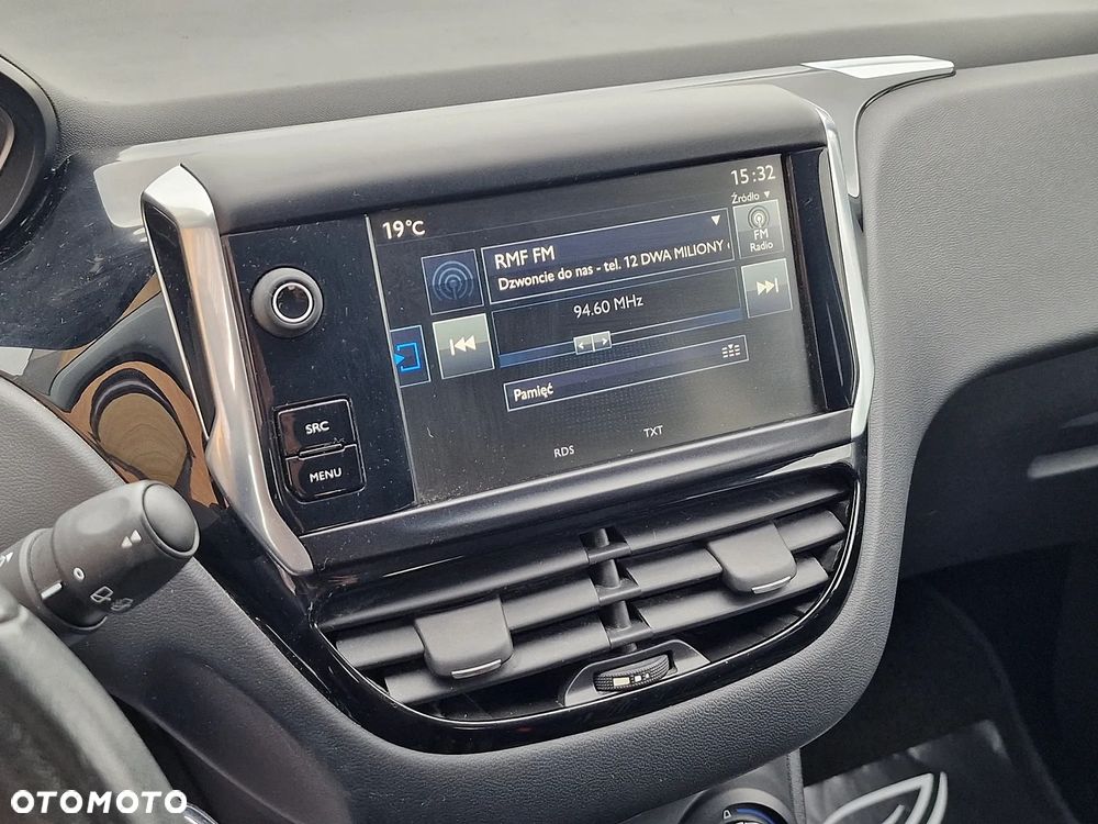 Peugeot 208 1.6 BlueHDi Active - 18