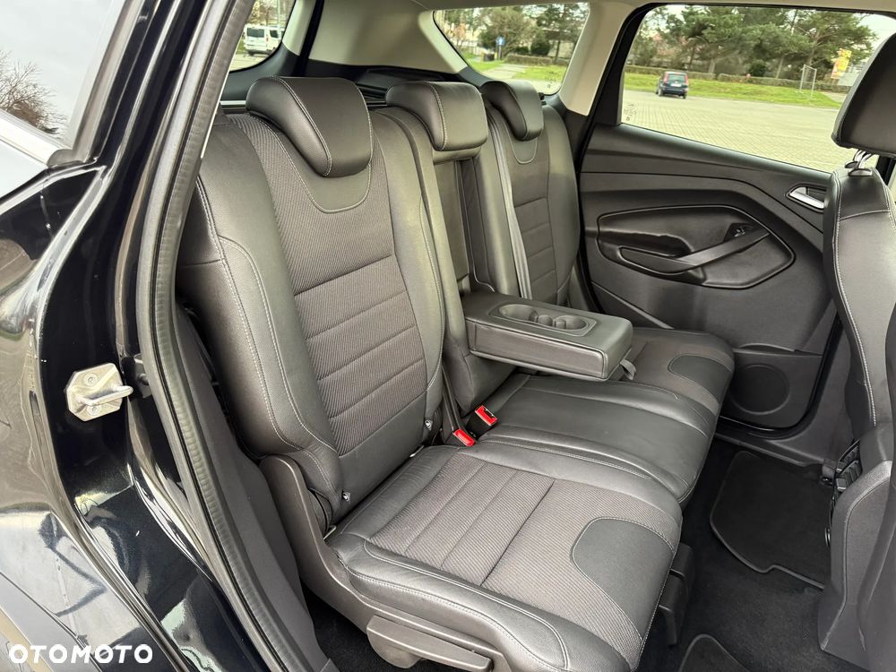 Ford Kuga 1.6 EcoBoost 2x4 Titanium - 13