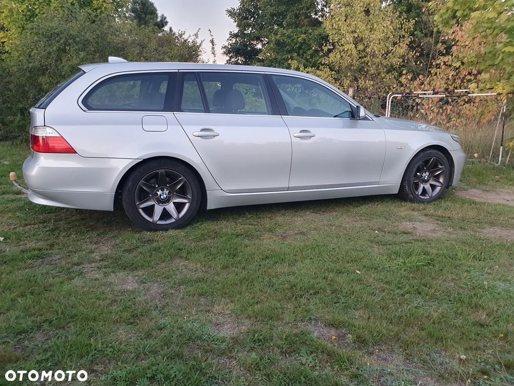BMW Seria 5 525d Edition Lifestyle - 15