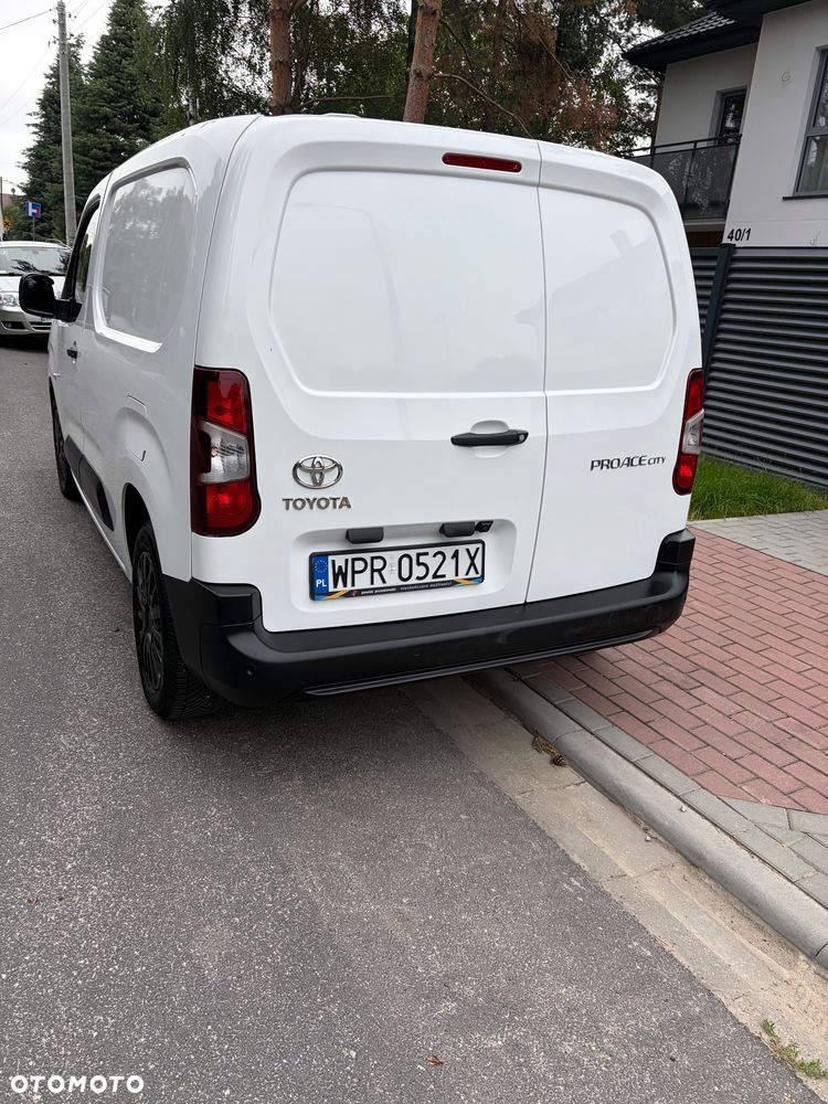 Toyota Proace city - 13