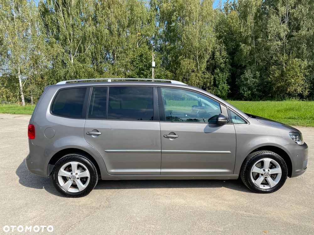 Volkswagen Touran 2.0 TDI DPF Highline DSG - 3