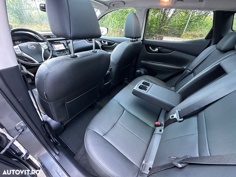 Nissan Qashqai 1.6 DIG-T TEKNA - 9