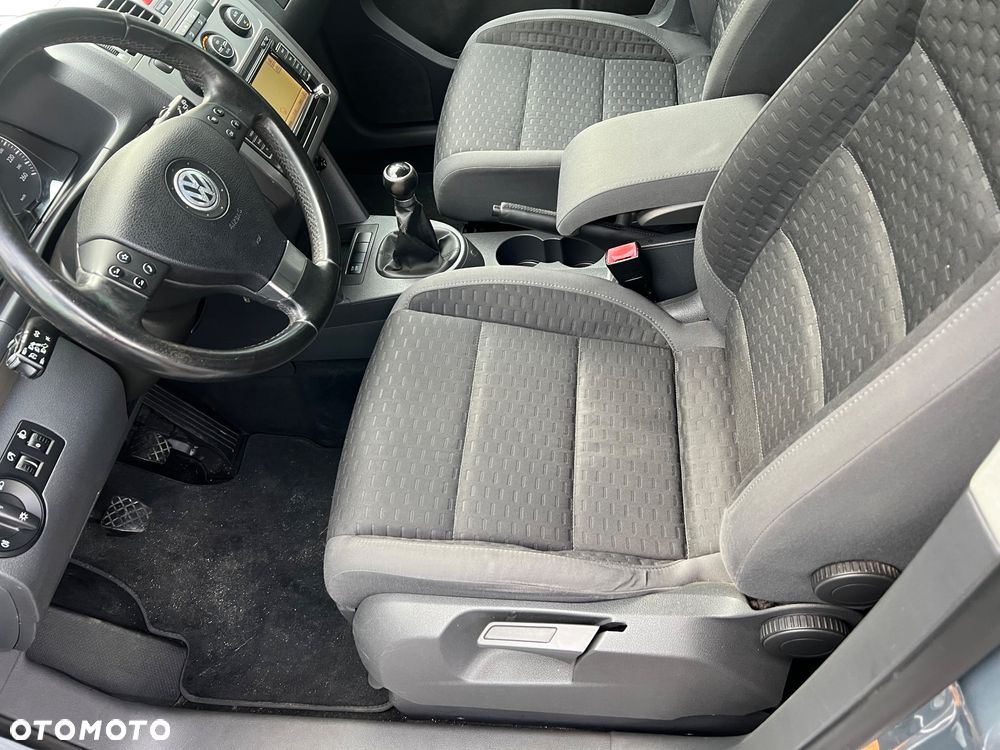 Volkswagen Touran 2.0 TDI Trendline - 14