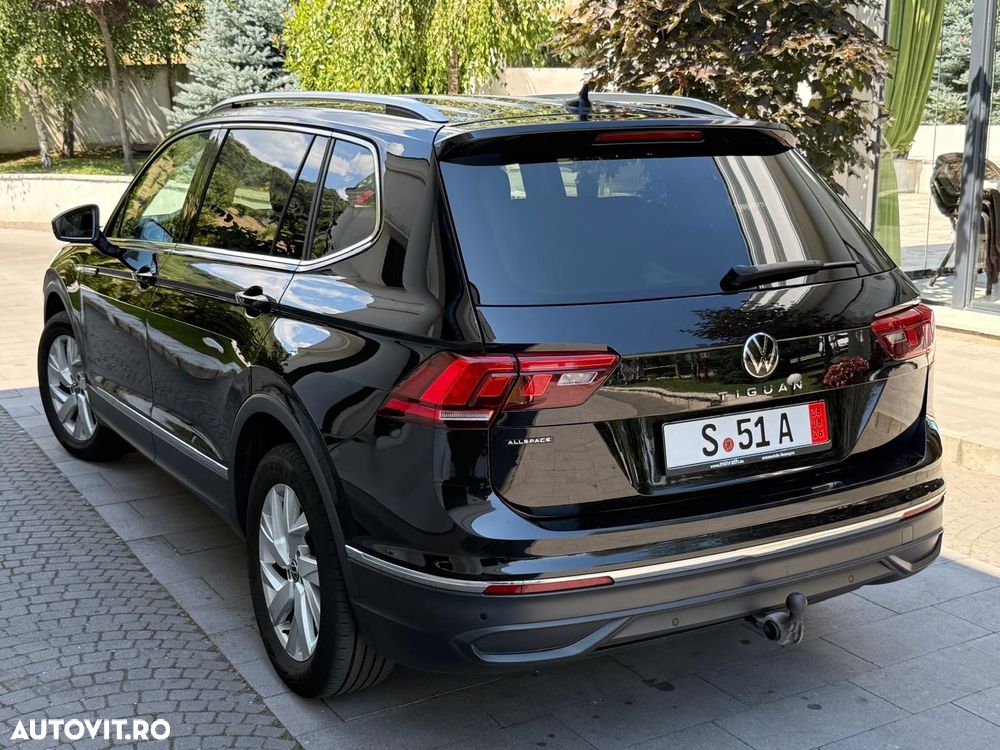 Volkswagen Tiguan 2.0 TDI DSG Elegance - 36