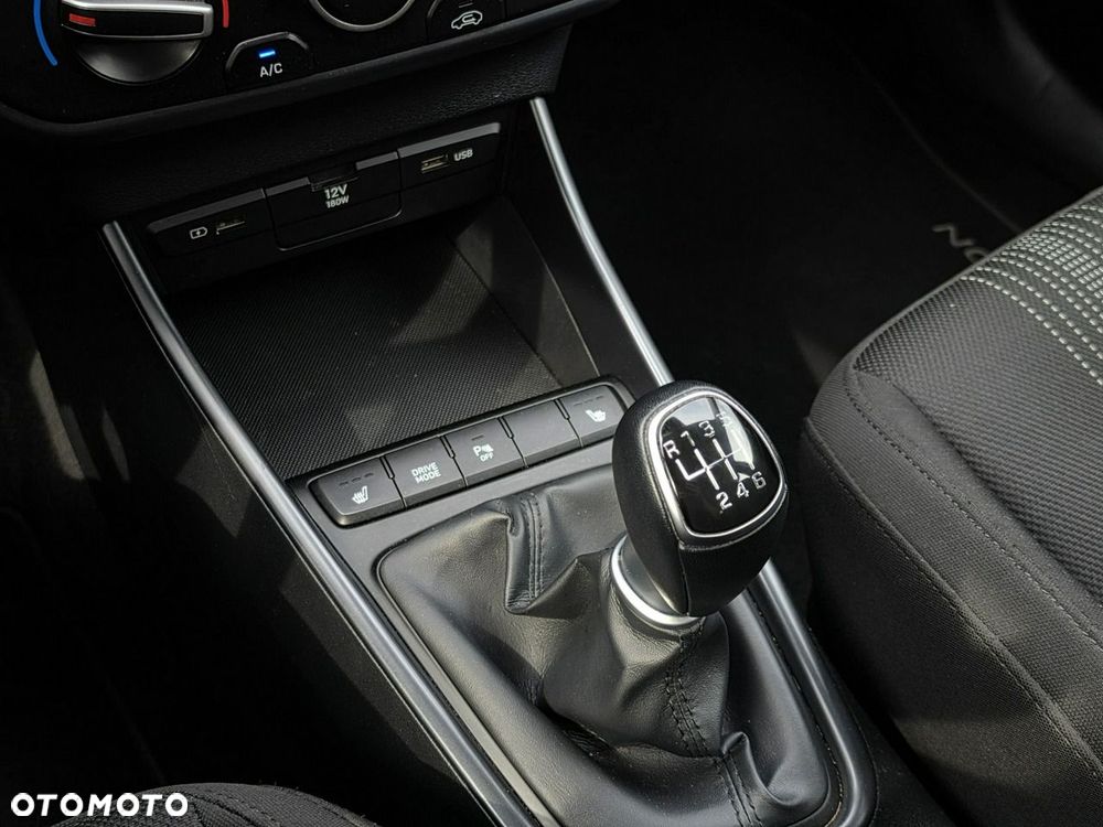 Hyundai Bayon - 13