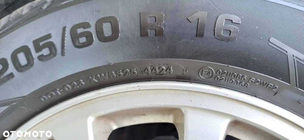 Mitsubishi Lancer - 16