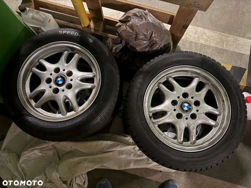 BMW Seria 3 323i - 29