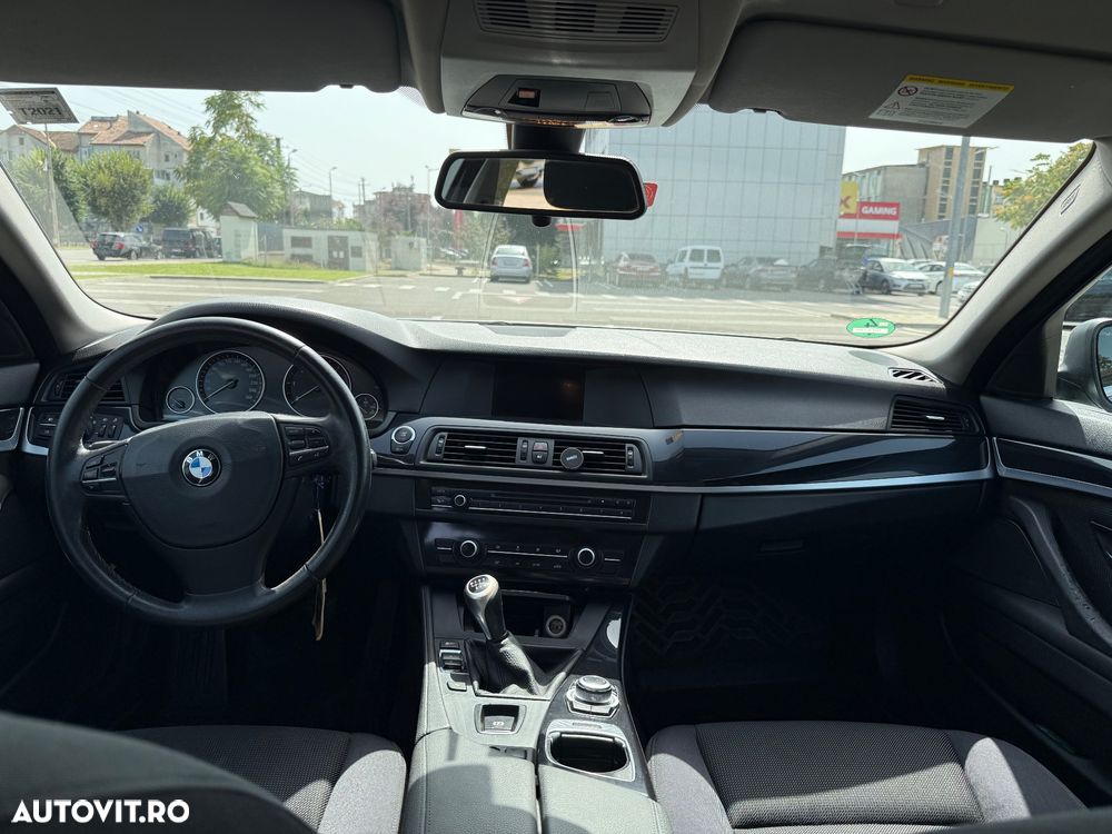BMW Seria 5 520d - 9