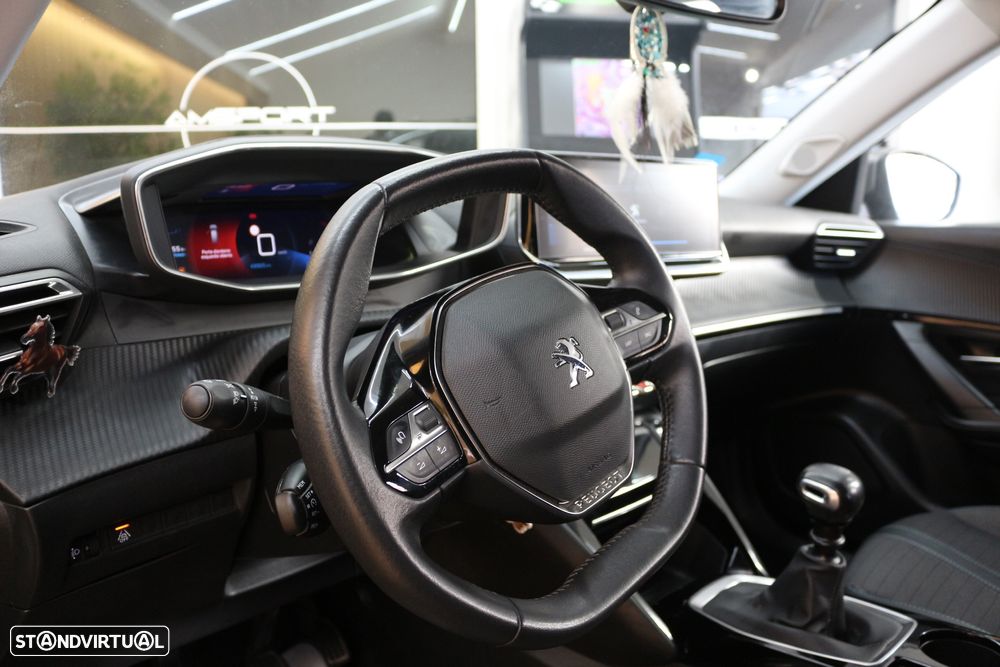 Peugeot 2008 1.5 BlueHDi Allure Pack - 52