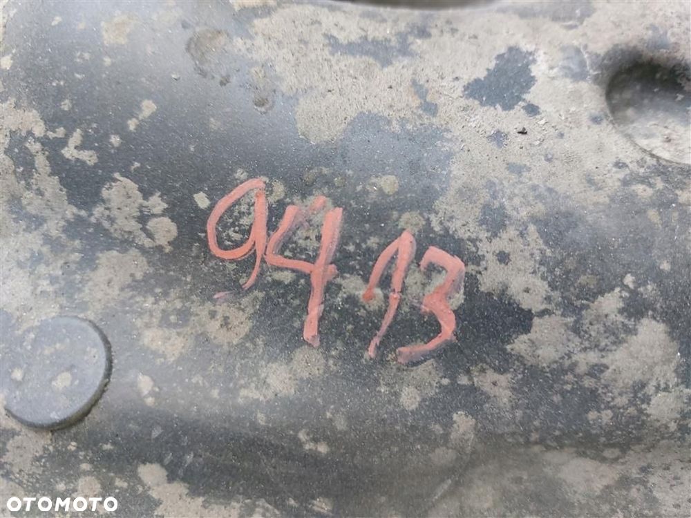 Zbiornik paliwa  BAK Toyota Verso-S 1.4B  2010-2015 R - 10