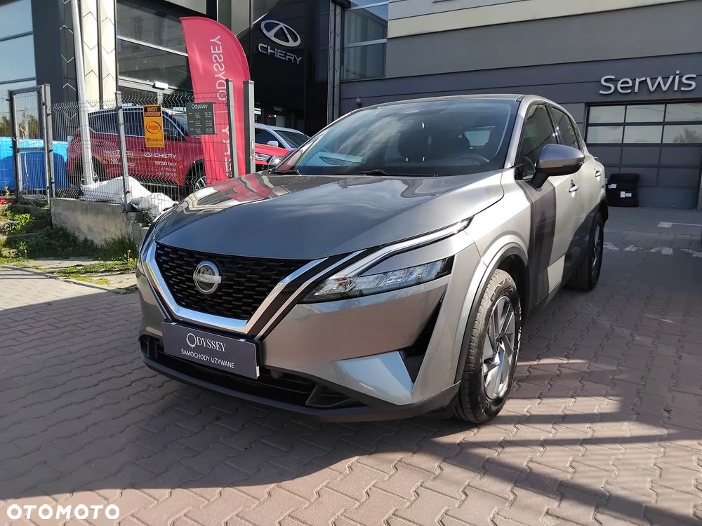 Nissan Qashqai - 1