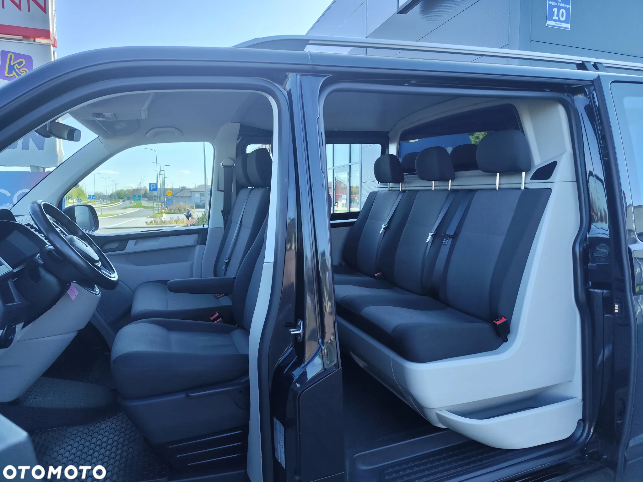 Volkswagen Transporter T6 - 16