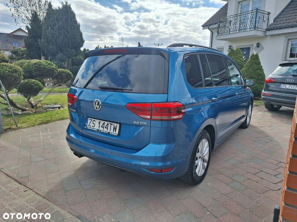 Volkswagen Touran 2.0 TDI BMT Comfortline - 5