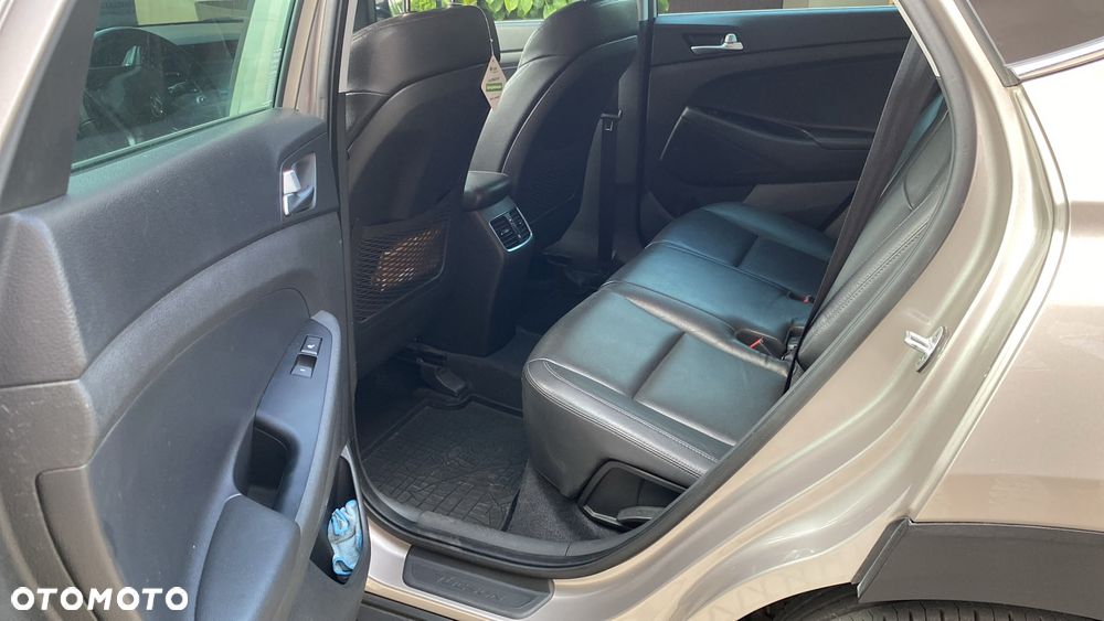 Hyundai Tucson - 13