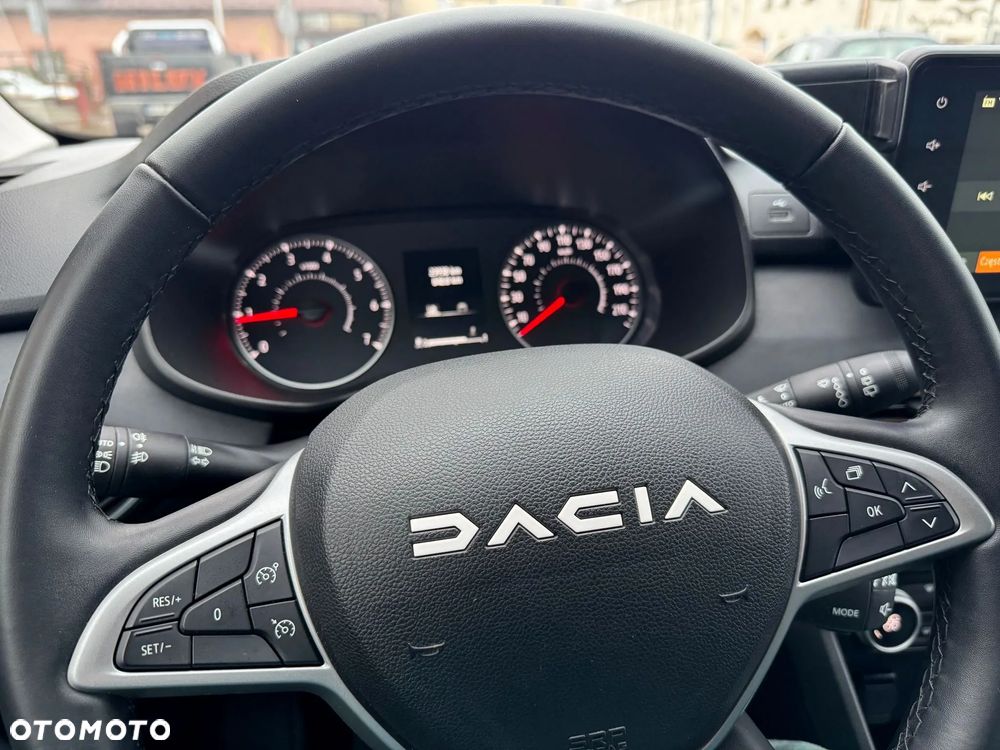 Dacia Jogger 1.0 TCe SL Extreme 7os - 17