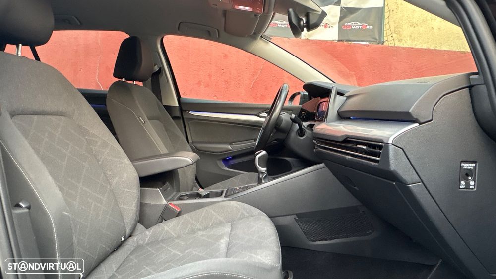 VW Golf Variant 1.0 TSI Sportline - 11