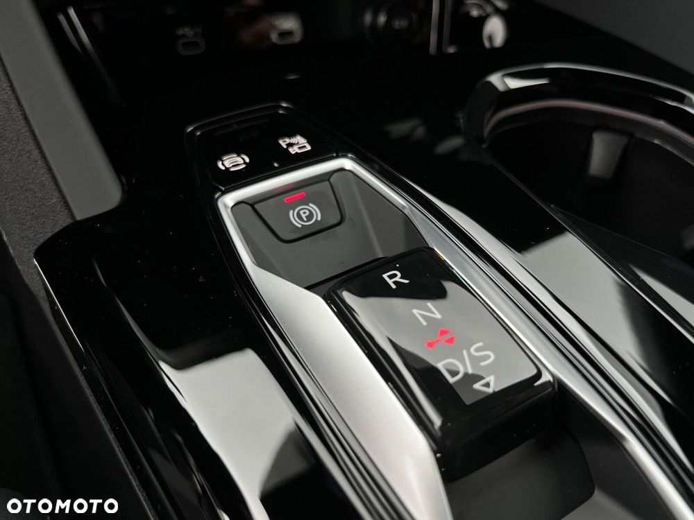 Audi Q5 Sportback - 31