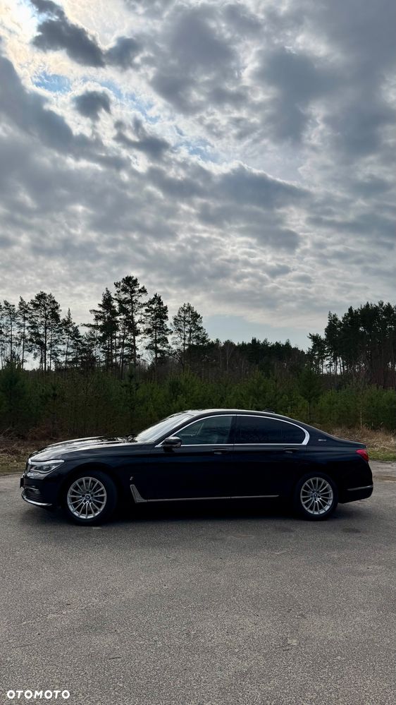 BMW Seria 7 - 4