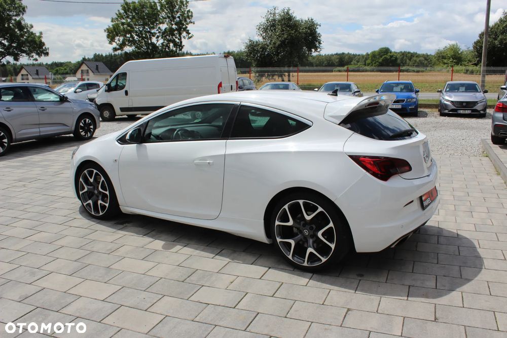 Opel Astra OPC - 5