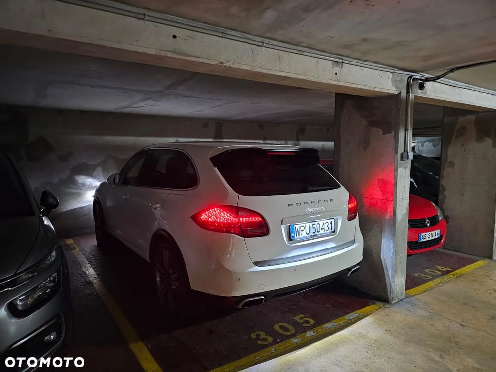 Porsche Cayenne S - 7